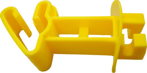 सीटीएन 5 मिमी वायर टी पोस्ट इलेक्ट्रिक बाड़ इंसुलेटर पीले रंग के साथ इलेक्ट्रिक फेंसिंग सिस्टम के लिए