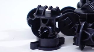 हेवी-ड्यूटी स्नैप-ऑन इलेक्ट्रिक फेंस इंसुलेटर: लंबे समय तक चलने के लिए निर्मित!